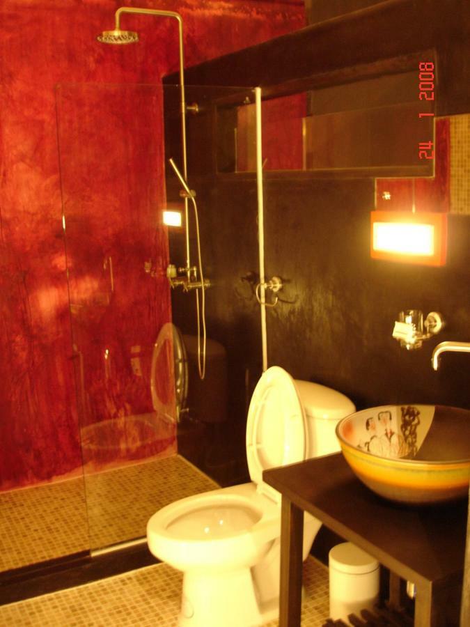 Room 5 Pattaya Tower Esterno foto
