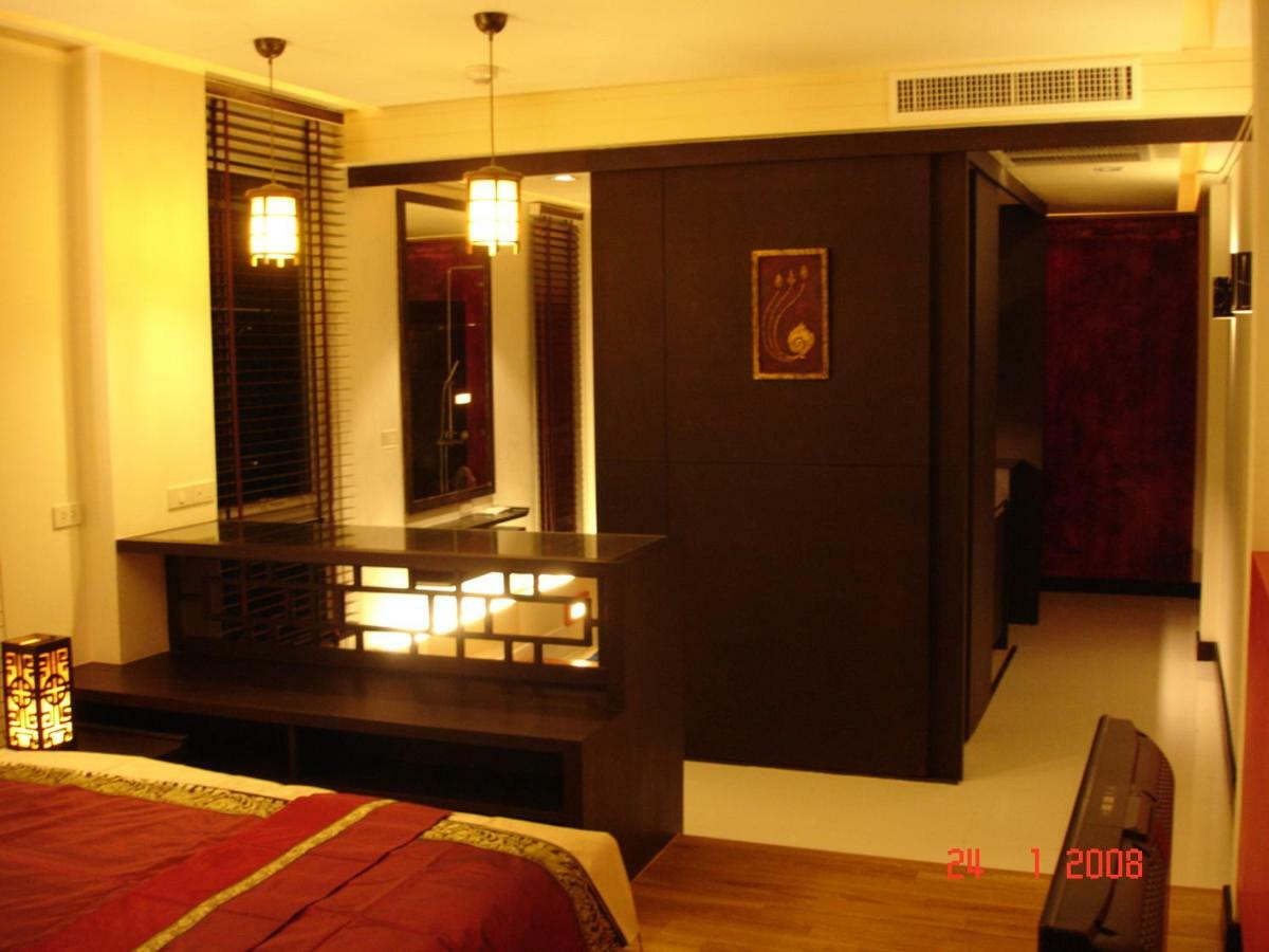 Room 5 Pattaya Tower Esterno foto