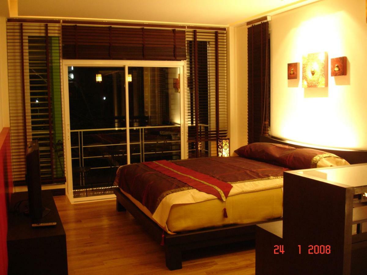 Room 5 Pattaya Tower Esterno foto