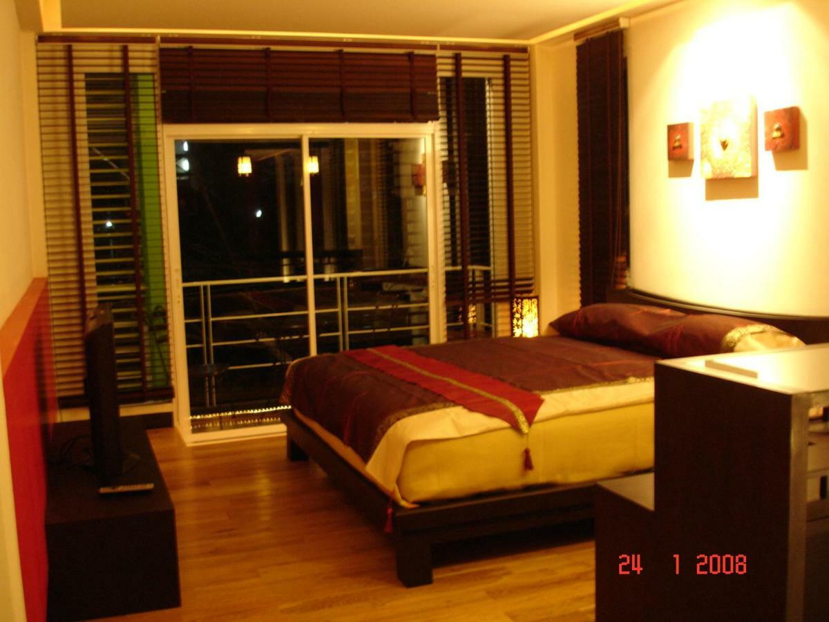 Room 5 Pattaya Tower Esterno foto